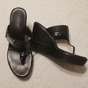 BCBG Wedge Sandal sz 8
